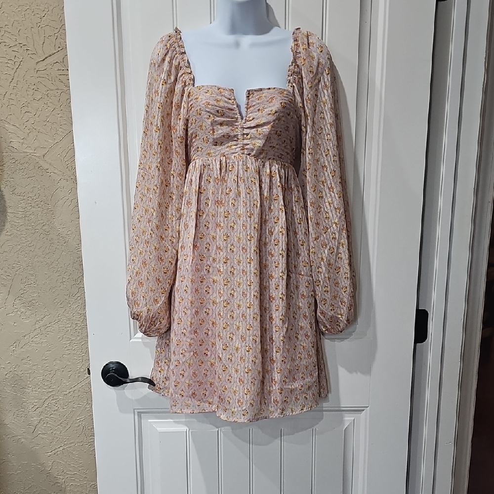 Storia Blush and Floral Dress